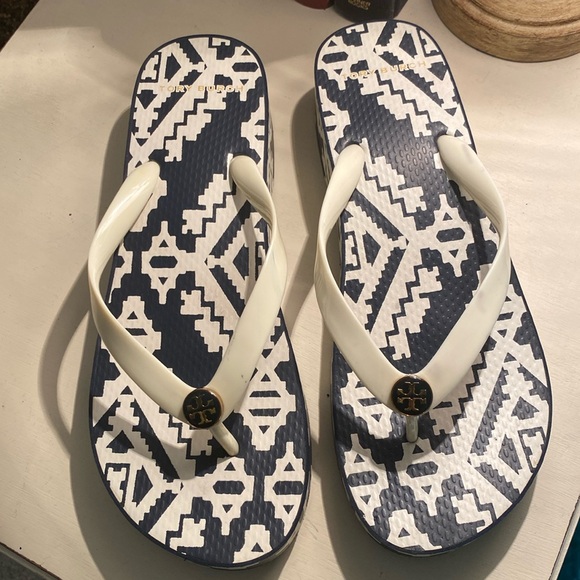 Tory Burch Shoes - Tory Burch wedge flip flops